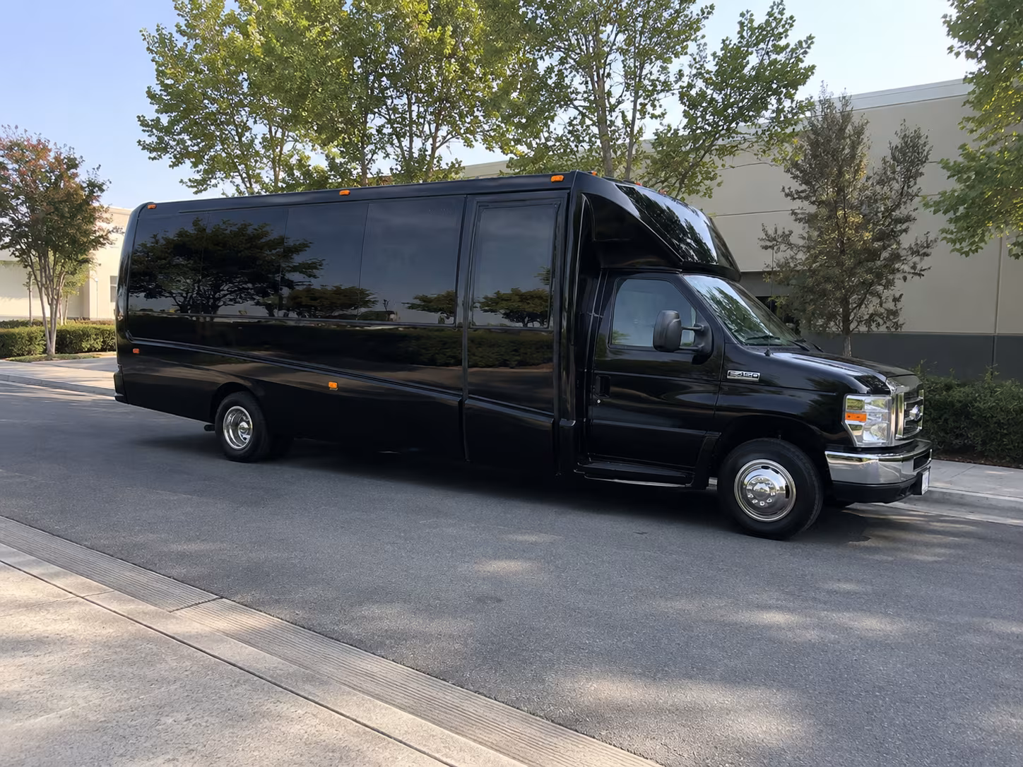 ann arbor holiday party bus rental