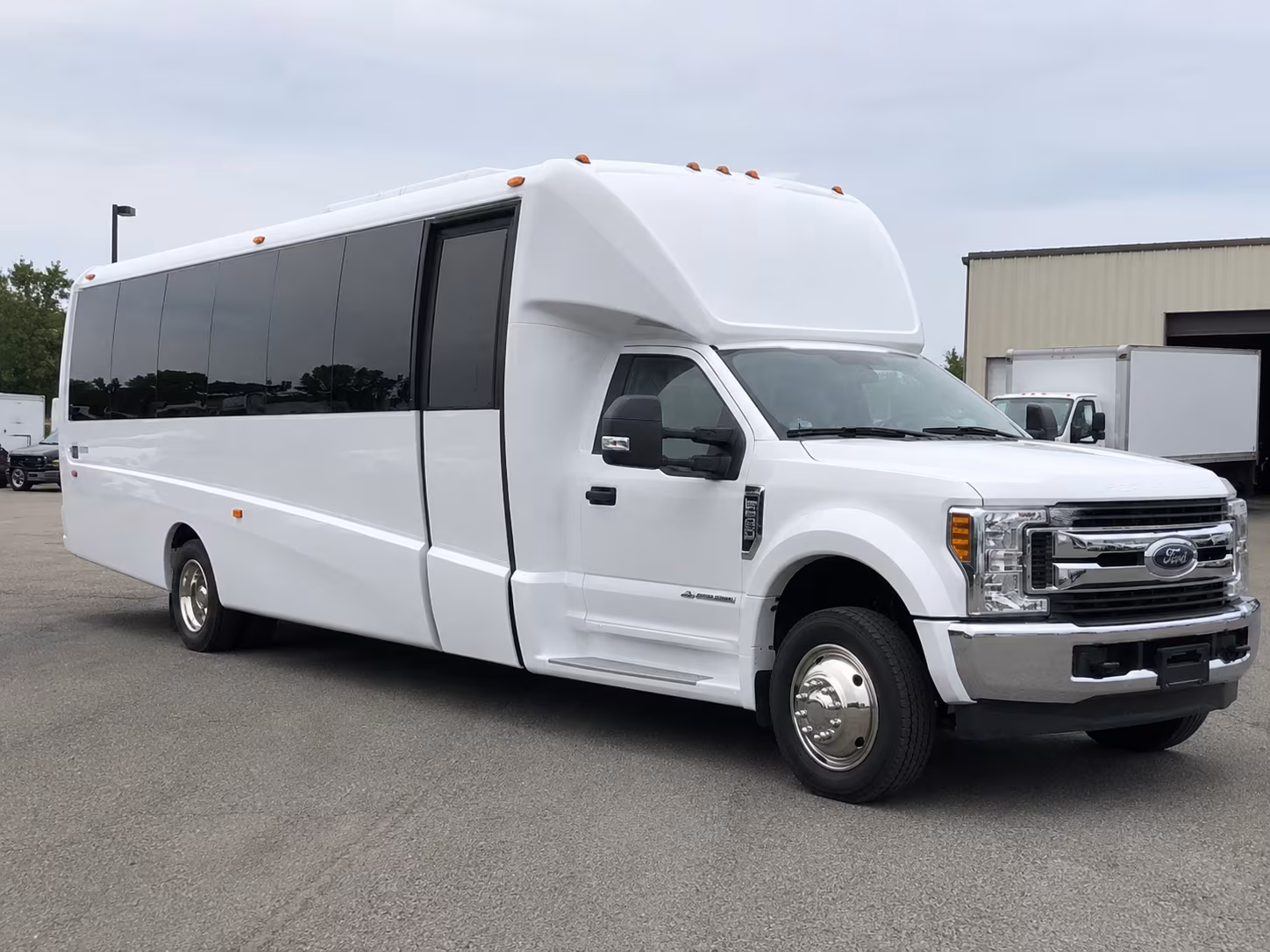 college campus tour buses for ann arbor area high school students