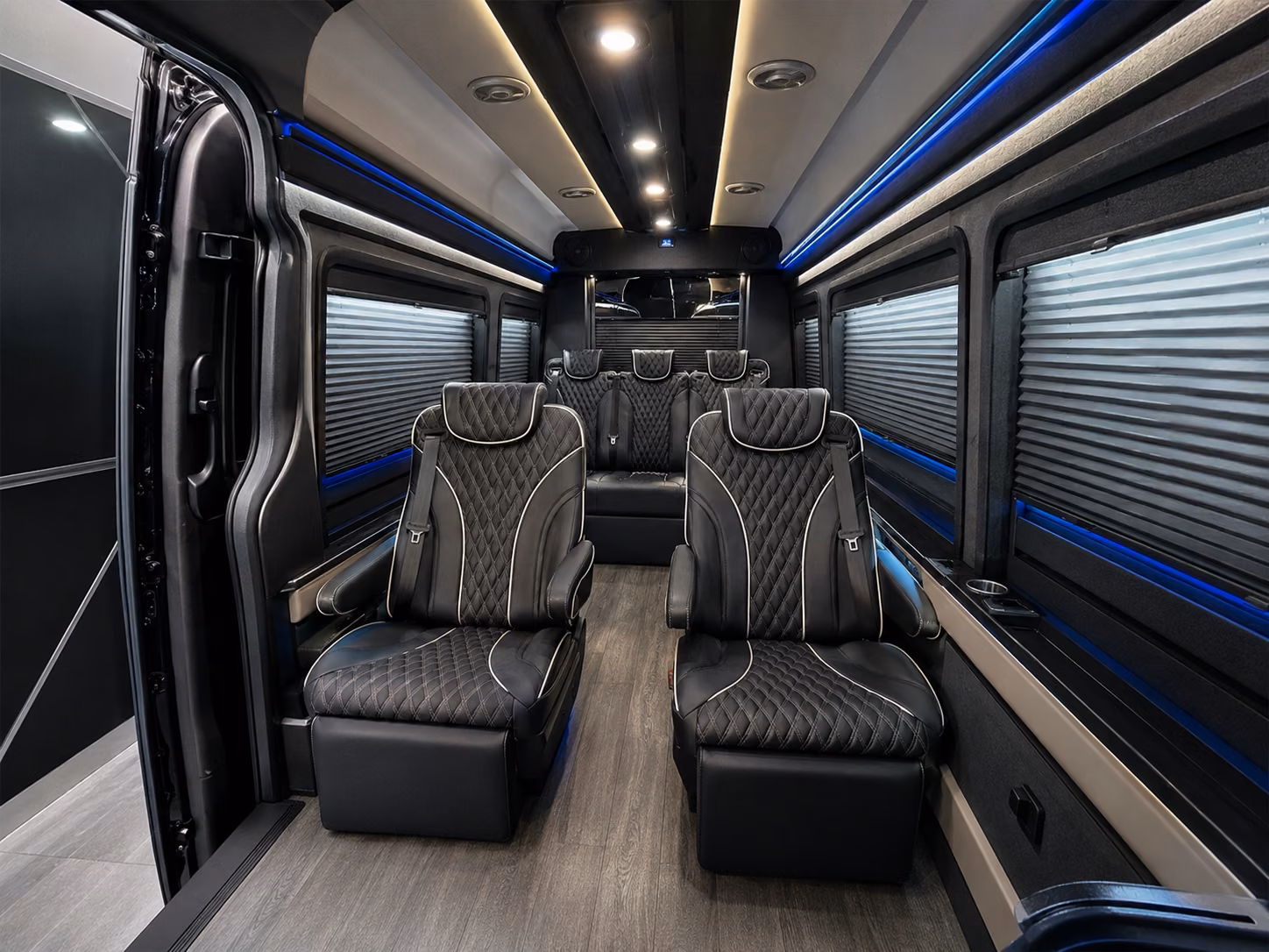 shuttle buses between ann arbor hotels and dtw